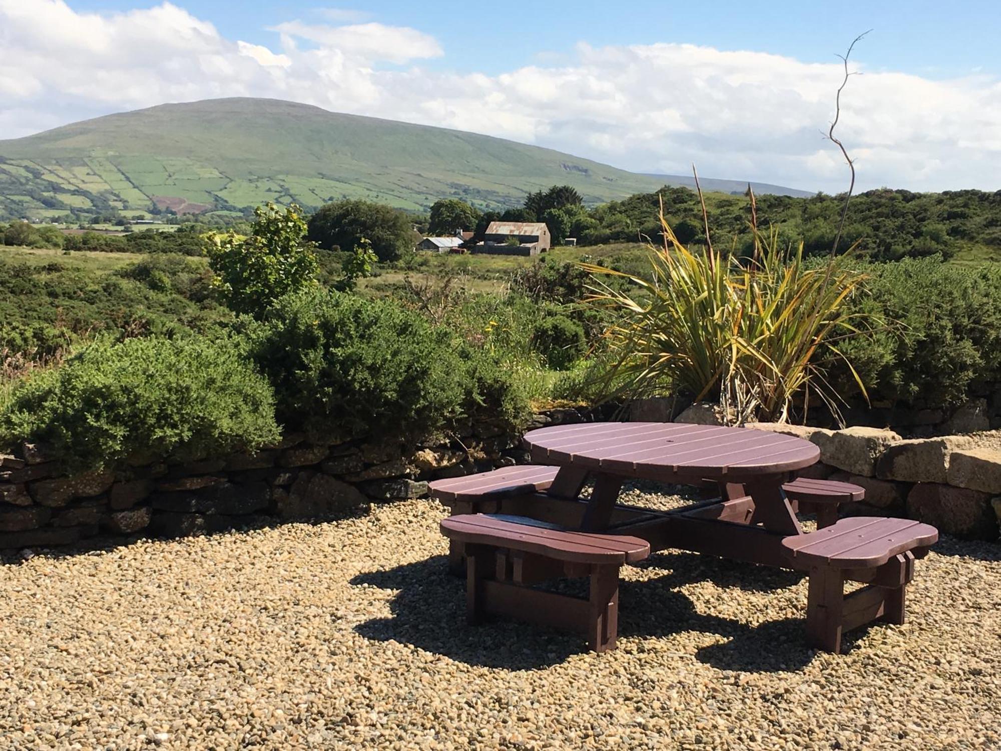 Causeway Coast Country Cottage, Pet-Friendly Ballycastle Exterior foto